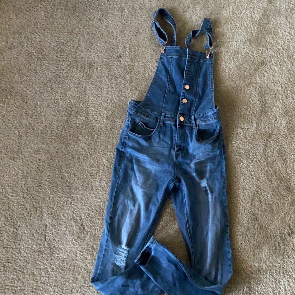 GUESS DENIM RIPPED ROMPER -